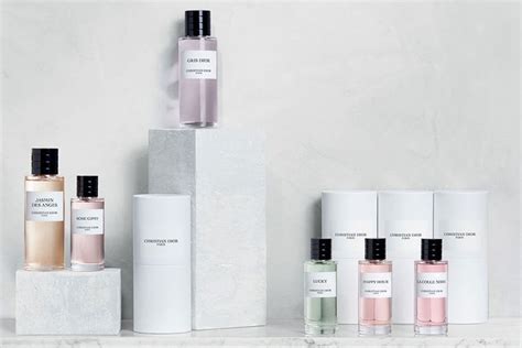 Dior rachète une usine de parfum à Chartres.